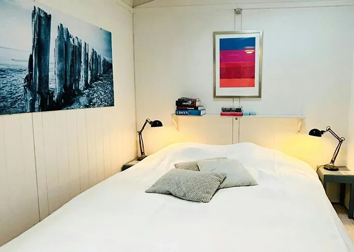 By Kattegat And Hald * Hundested