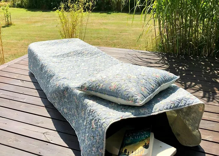 By Kattegat And Hald * Hundested